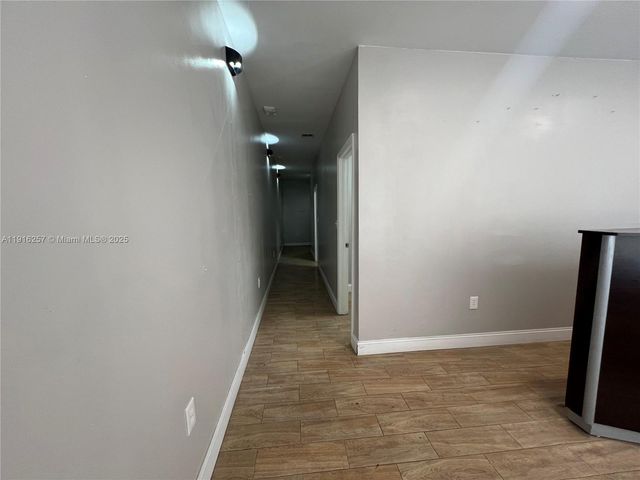 2619 W Flagler St, Miami, FL 33135