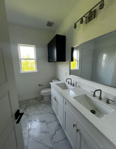 309 W Cedar Street, Gunter, TX 75058