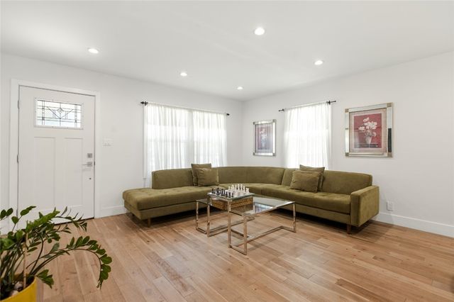 3753 Pontiac, Glendale, CA 91214