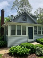 3945 Beach Terrace, West Bloomfield, MI 48323