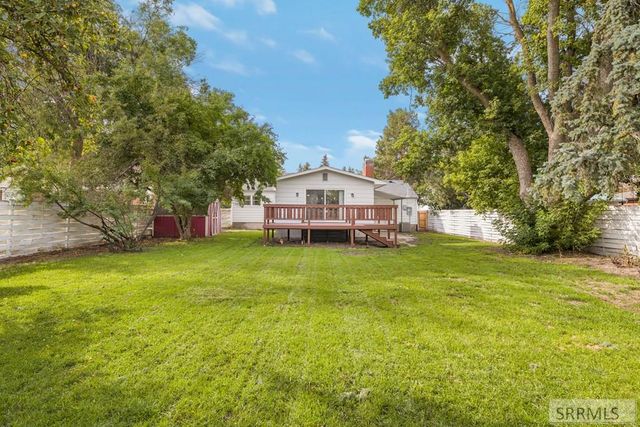 252 W 1st S, Rexburg, ID 83440