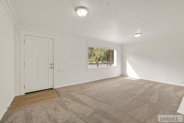 252 W 1st S, Rexburg, ID 83440