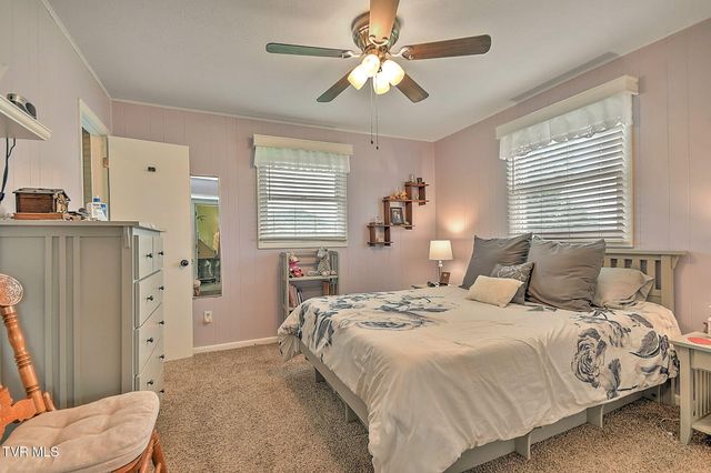 244 Sunrise Drive, Elizabethton, TN 37643