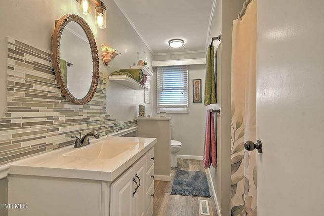 244 Sunrise Drive, Elizabethton, TN 37643