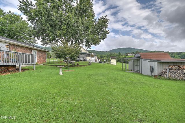 244 Sunrise Drive, Elizabethton, TN 37643