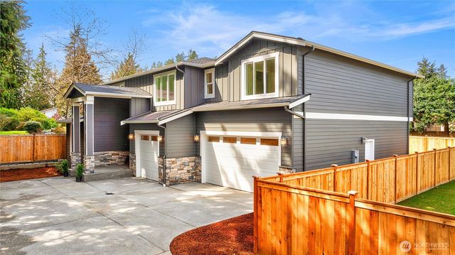 15518 56th Avenue W, Edmonds, WA 98026