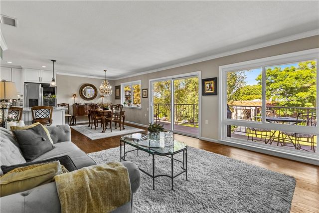 3112 Via Serena S O, Laguna Woods, CA 92637