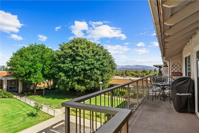 3112 Via Serena S O, Laguna Woods, CA 92637