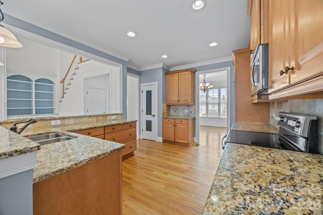 141 Winding Creek Drive, Troutman, NC 28166