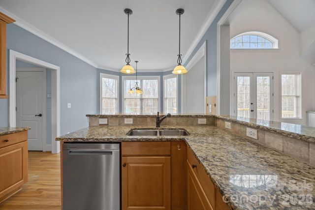 141 Winding Creek Drive, Troutman, NC 28166