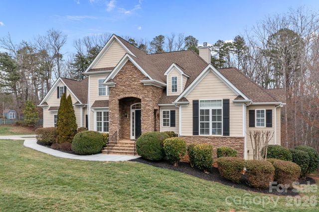 141 Winding Creek Drive, Troutman, NC 28166
