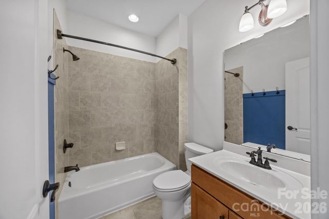 141 Winding Creek Drive, Troutman, NC 28166