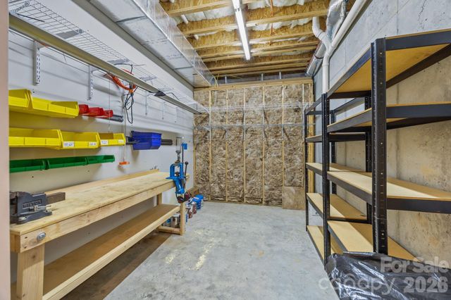 141 Winding Creek Drive, Troutman, NC 28166