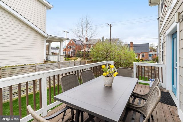 2201 TAYLOR ST NE, Washington, DC 20018