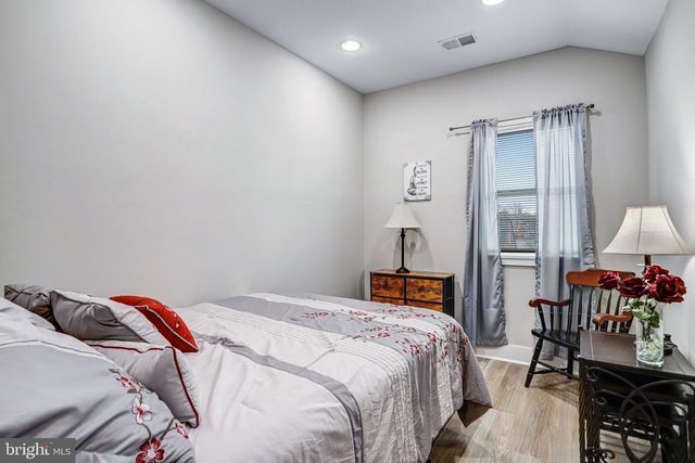2201 TAYLOR ST NE, Washington, DC 20018