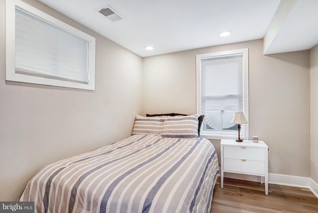 2201 TAYLOR ST NE, Washington, DC 20018