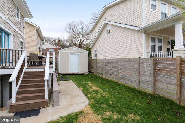 2201 TAYLOR ST NE, Washington, DC 20018