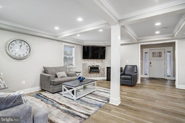 2201 TAYLOR ST NE, Washington, DC 20018