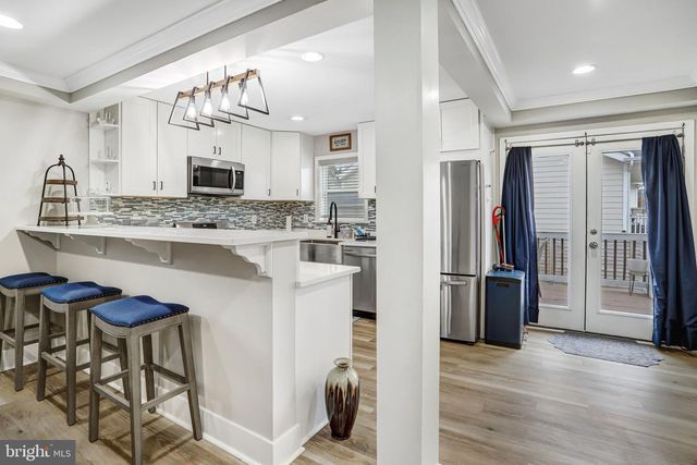 2201 TAYLOR ST NE, Washington, DC 20018