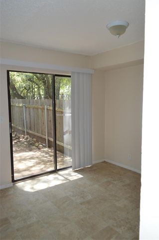 9023 Sawtooth LN A, Austin, TX 78729