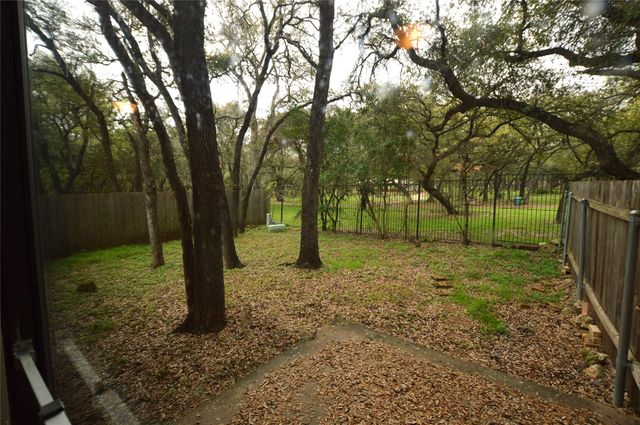 9023 Sawtooth LN A, Austin, TX 78729