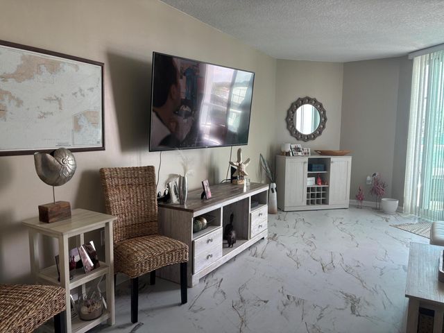 401 SW 4th Avenue 700, Fort Lauderdale, FL 33315