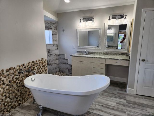 3620 NW 3rd TER, Cape Coral, FL 33993