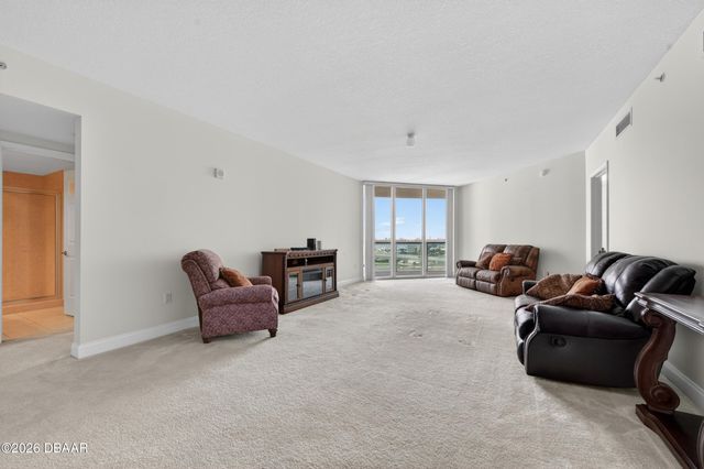 231 Riverside Dr Unit 1107, Holly Hill, FL 32117