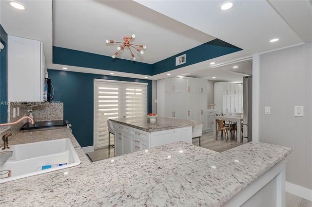 928 NW 106th Ave Circle, Miami, FL 33172