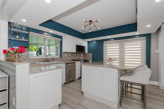 928 NW 106th Ave Circle, Miami, FL 33172