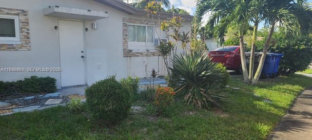 4795 NW 42nd St C, Lauderdale Lakes, FL 33319