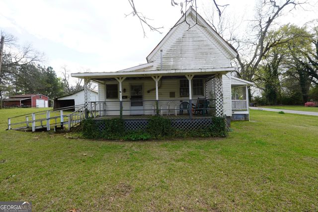 27 Smith Street, Locust Grove, GA 30248