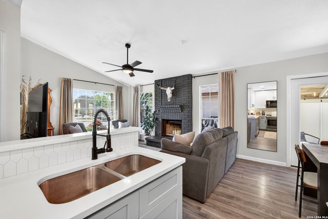 7430 Weybridge, San Antonio, TX 78250