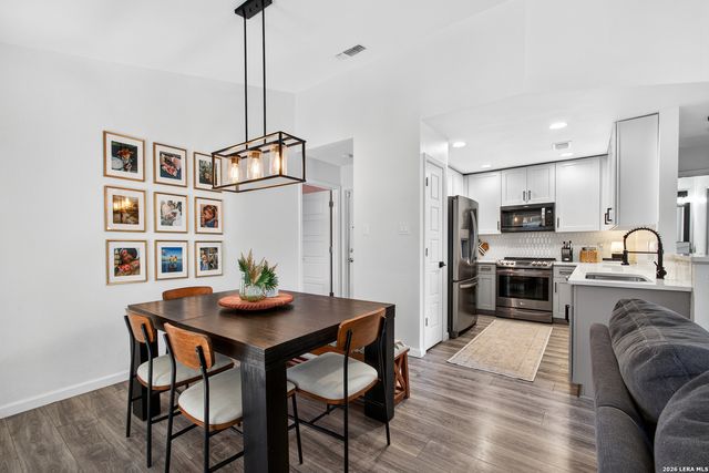 7430 Weybridge, San Antonio, TX 78250