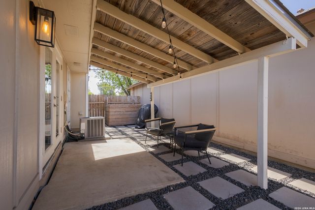 7430 Weybridge, San Antonio, TX 78250