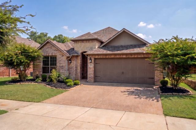 3913 Roxbury Street, Denton, TX 76210