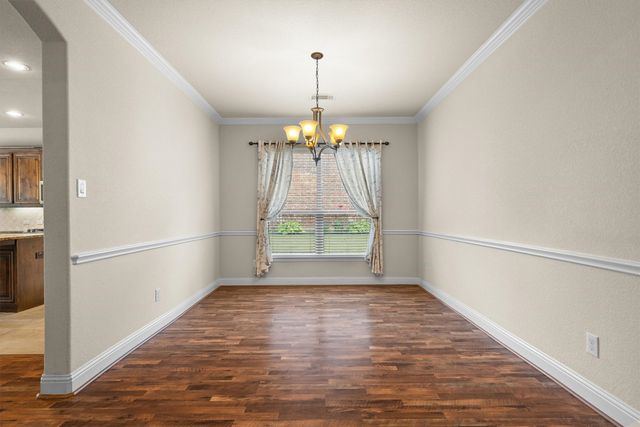 3913 Roxbury Street, Denton, TX 76210