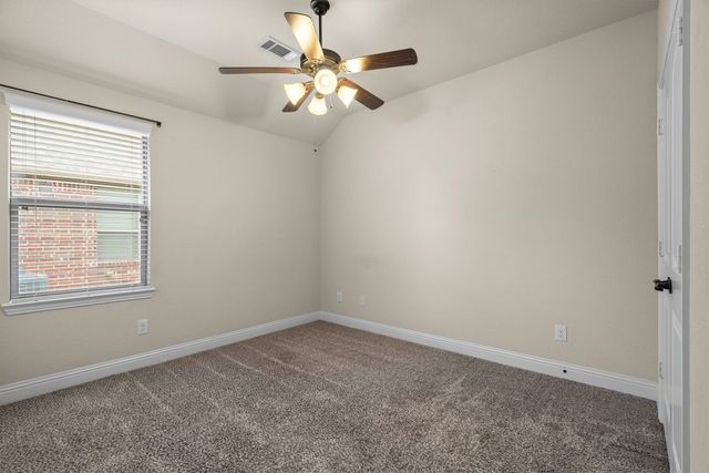 3913 Roxbury Street, Denton, TX 76210