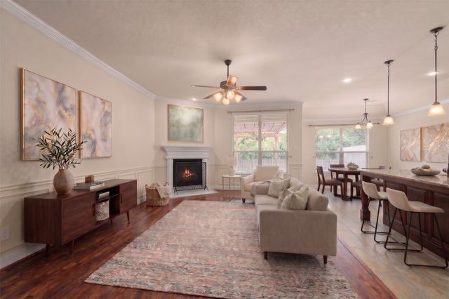 3913 Roxbury Street, Denton, TX 76210