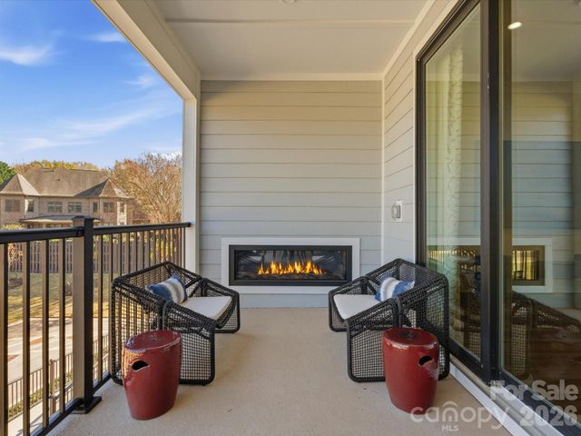 6013 Yellow Buckeye Drive, Charlotte, NC 28277