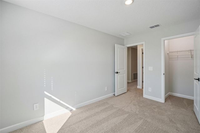 7584 DEER VALLEY CIRCLE, Tampa, FL 33635