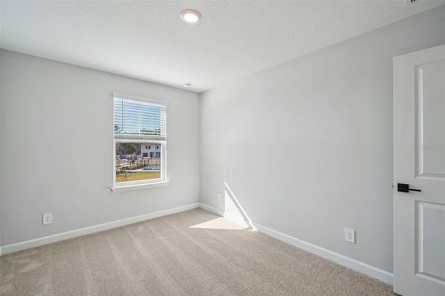 7584 DEER VALLEY CIRCLE, Tampa, FL 33635