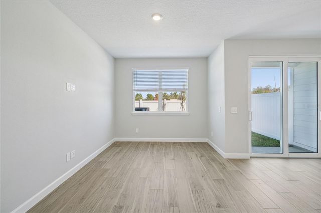 7584 DEER VALLEY CIRCLE, Tampa, FL 33635