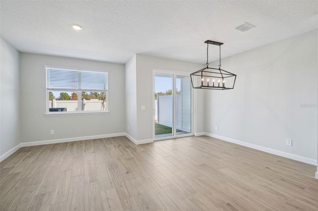 7584 DEER VALLEY CIRCLE, Tampa, FL 33635