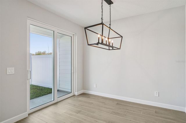 7584 DEER VALLEY CIRCLE, Tampa, FL 33635