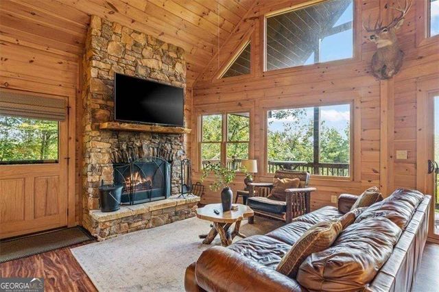 73 Rosiey Lane, Blue Ridge, GA 30513