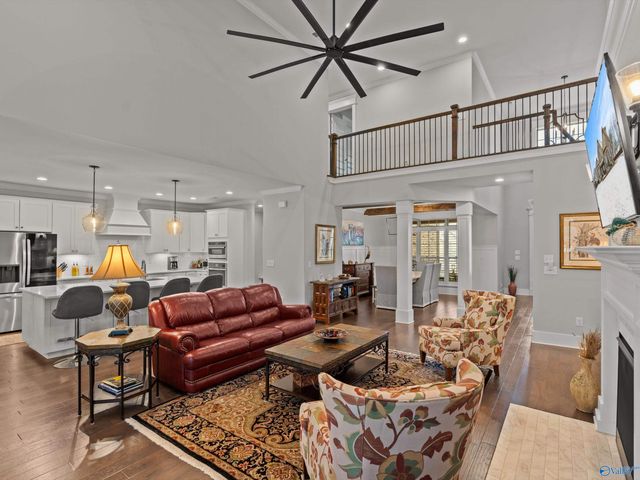 102 Lanwood Drive, Huntsville, AL 35811