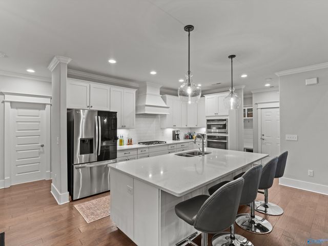 102 Lanwood Drive, Huntsville, AL 35811