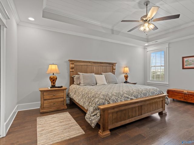 102 Lanwood Drive, Huntsville, AL 35811