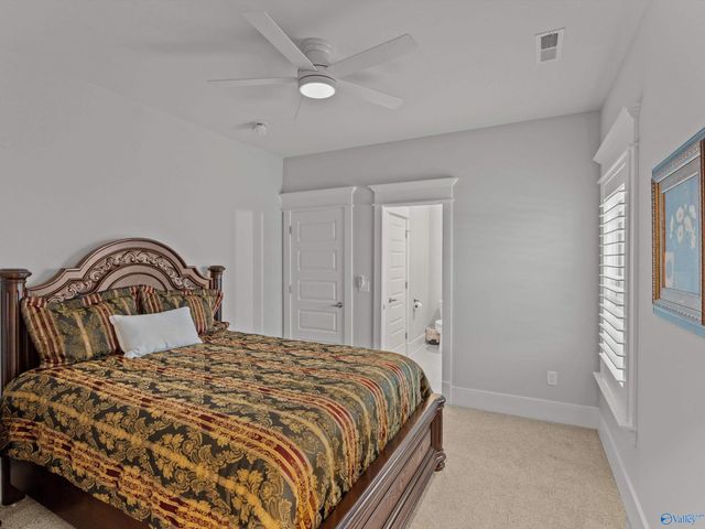 102 Lanwood Drive, Huntsville, AL 35811